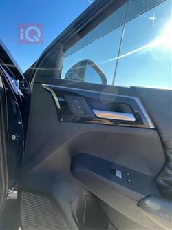 ميتسوبيشي اوتلاندر